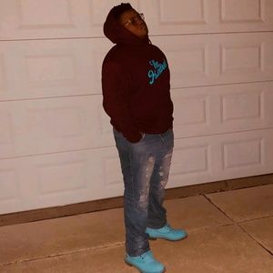 Meet your Posher, Charles